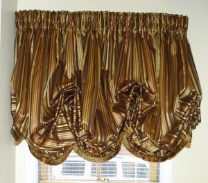 Smocked Balloon shade