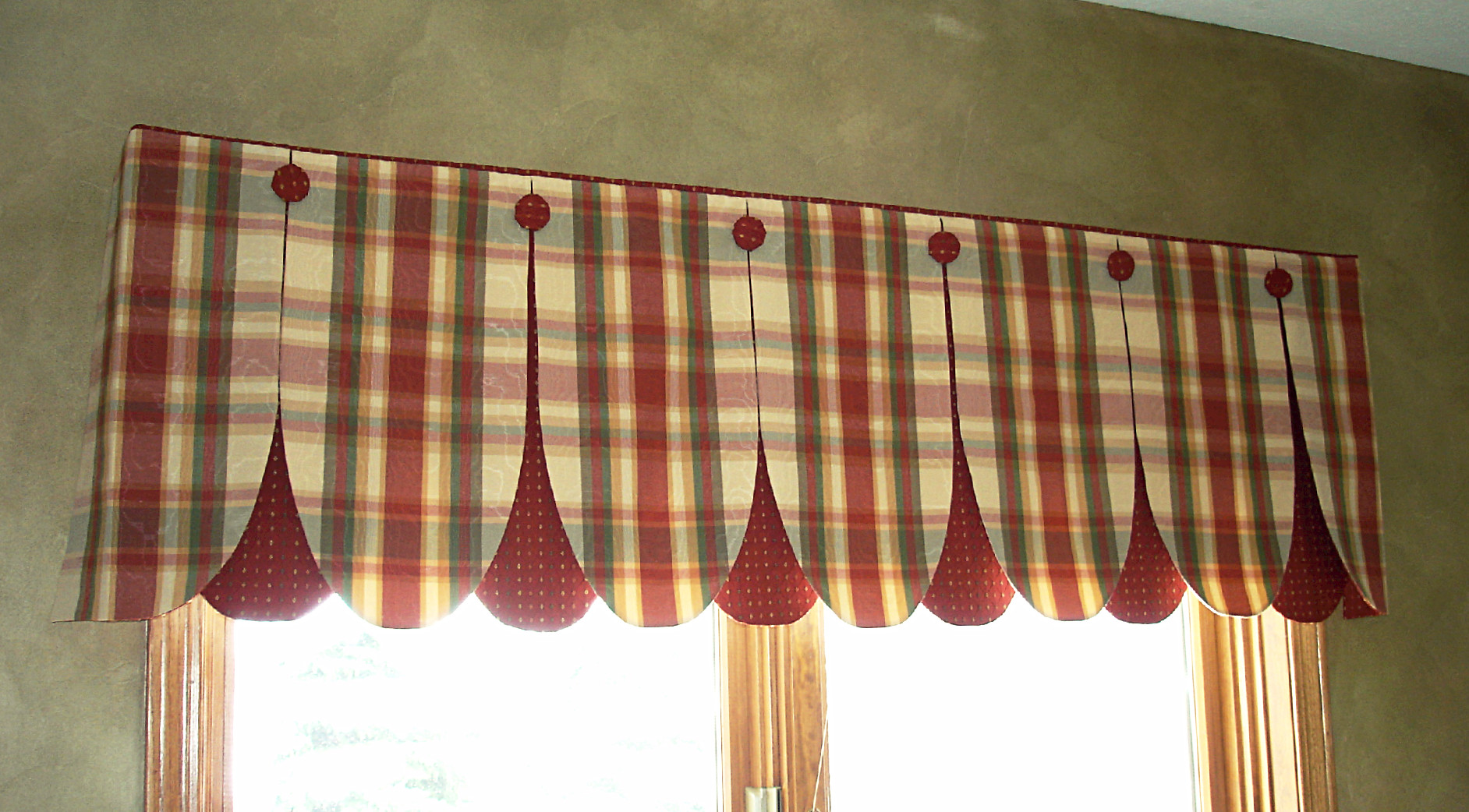 Kitchen Window Valance Ideas