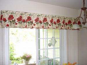soft box pleated valance