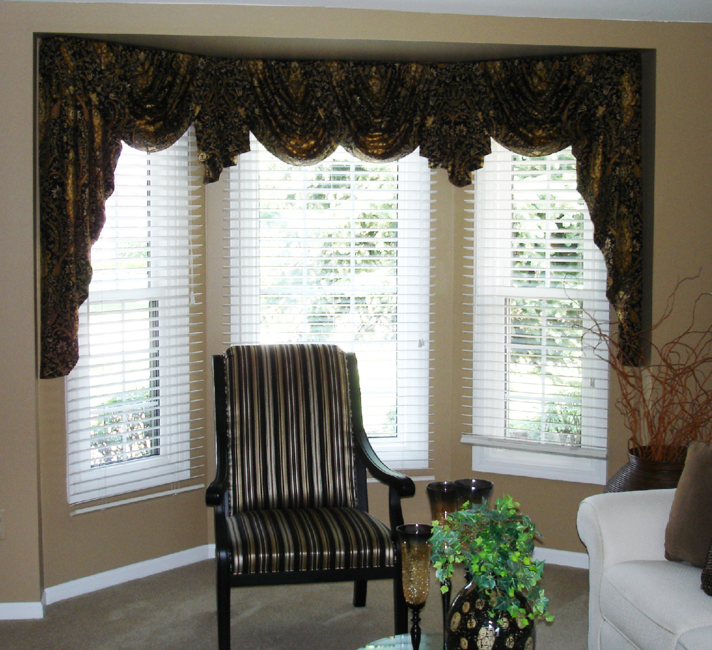 Curtains For Wide Short Windows 
