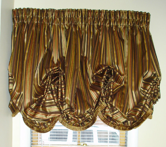 balloon valance