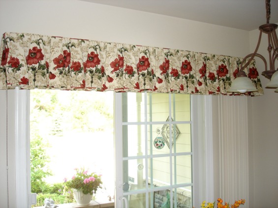 box pleated bell valance