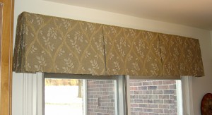 box pleated valance