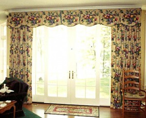 Box pleated valance with drapery panels