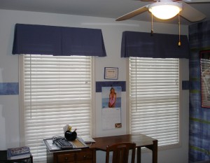 inverted pleated valance