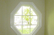 octagon window