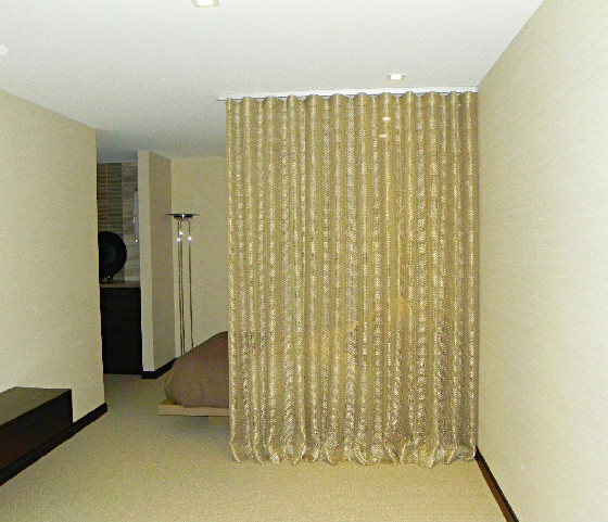 room divider