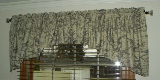 Sheered valance